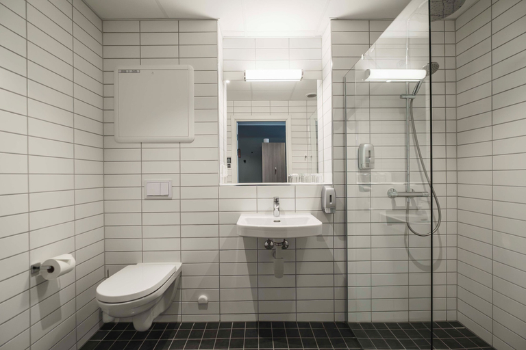 Bathroom 5, Hardangerfjord Hotel, Kvam