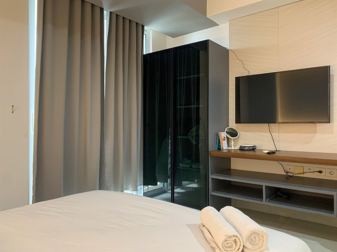 Living Area 4, Modern And Comfort Design Studio Room At West Vista Apartment, West Jakarta