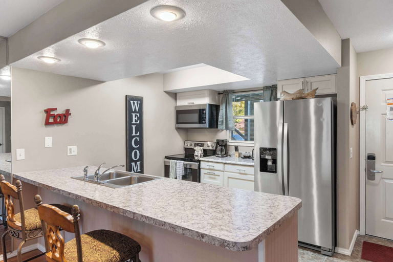 Private kitchen 3, River Song Condo for 4, Taney