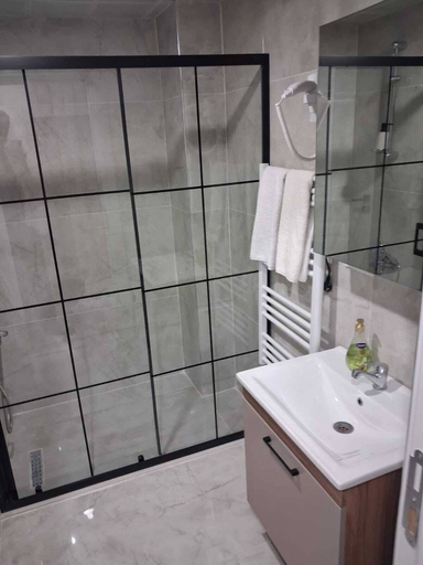 Bathroom 5, Bolu Tabaklar Suit, Merkez