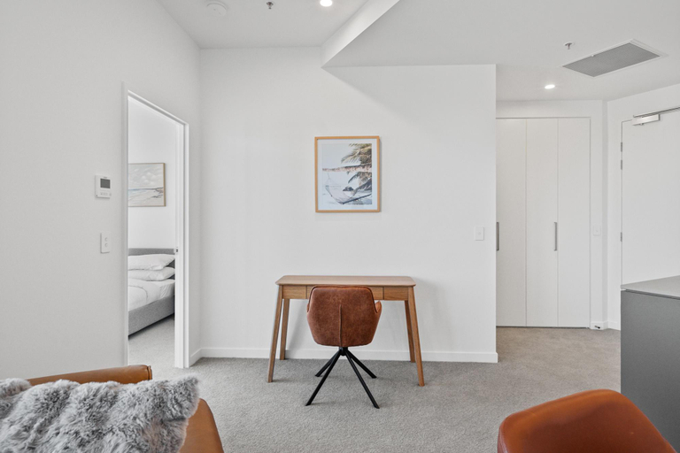 Separate living room 4, Apartment with Gym and Indoor Pool Access, Canberra