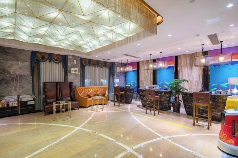Others 5, Ying Rong Hotel, Chuxiong Yi