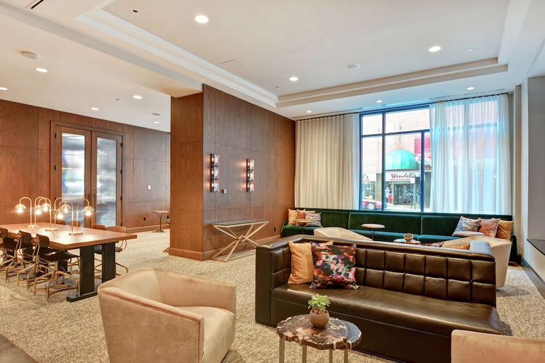 Public Area, The Cincinnatian Hotel Curio Collection by Hilton, Cincinnati