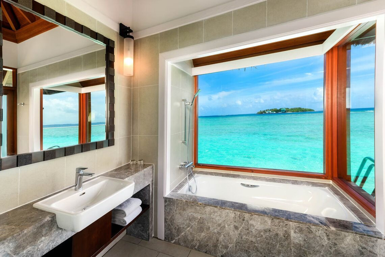 Bathroom 5, Sheraton Maldives Full Moon Resort & Spa, Kaafu Atoll