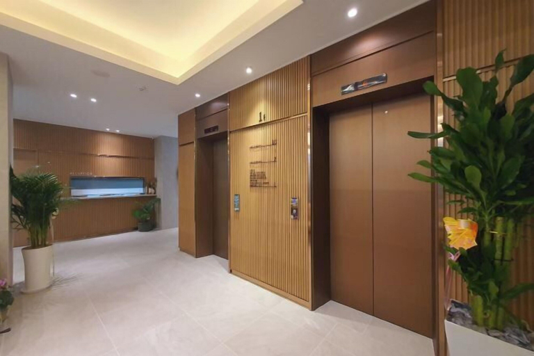 Others 5, Button hotel Sasang, Sasang