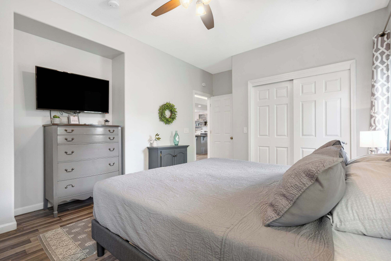 Room 3, Blue Oak Hideaway - A Kids Paradise, Stone