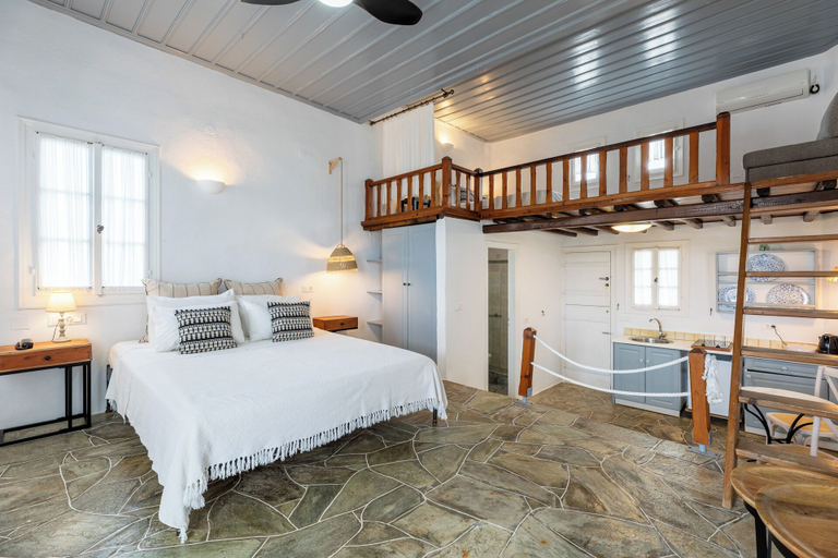 Bedroom 4, Lighthouse Hotel, South Aegean