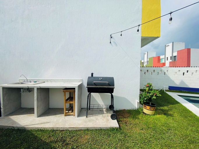 Exterior 5, LAS GEMELAS, Temixco