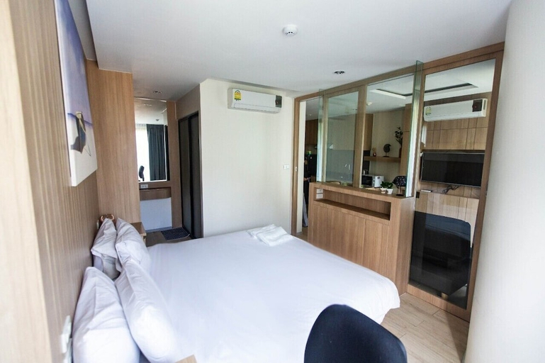 Bedroom 2, The Chezz Condominium by Patsamon, Pattaya