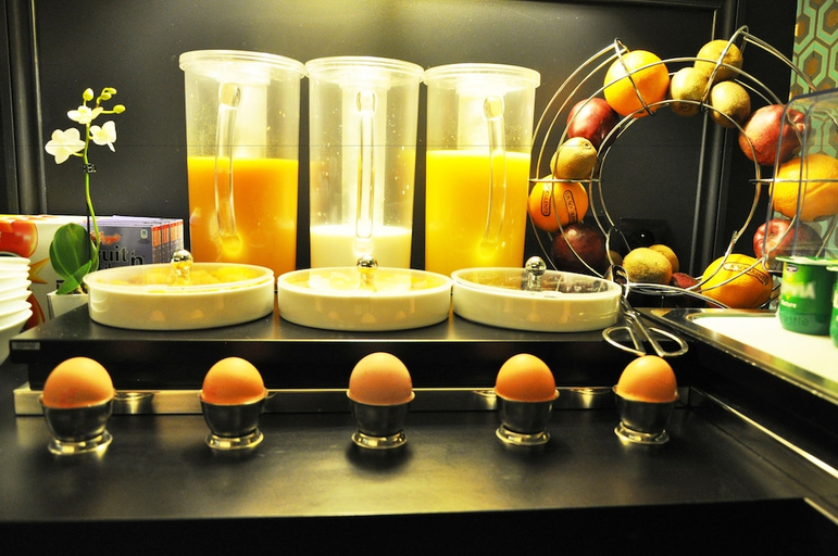 Food & Drinks 5, Hôtel Monceau Elysées, Paris