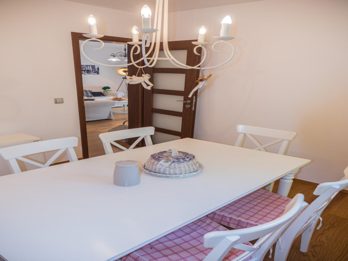 5, Villa in Ore Mountains near Ski Areal Kliny, Most