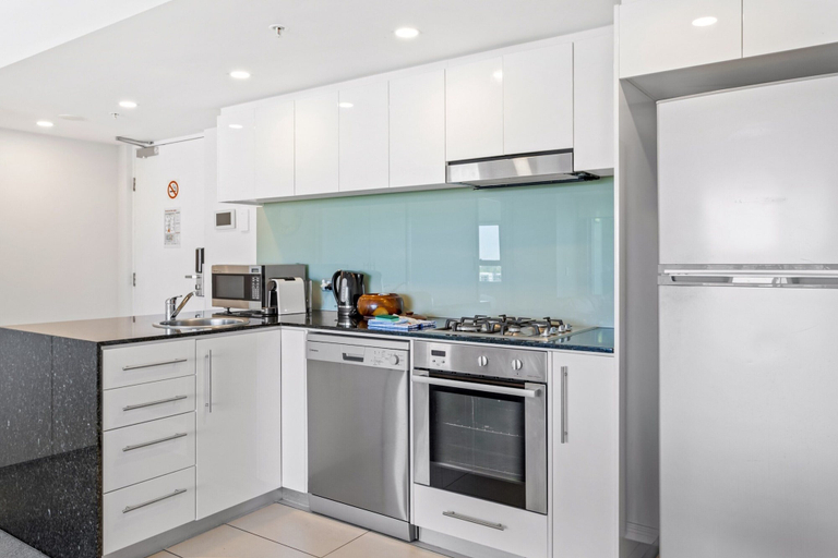 Private kitchen 4, Seaside Escape With Pool, Balcony and Views, Redcliffe-Scarborough