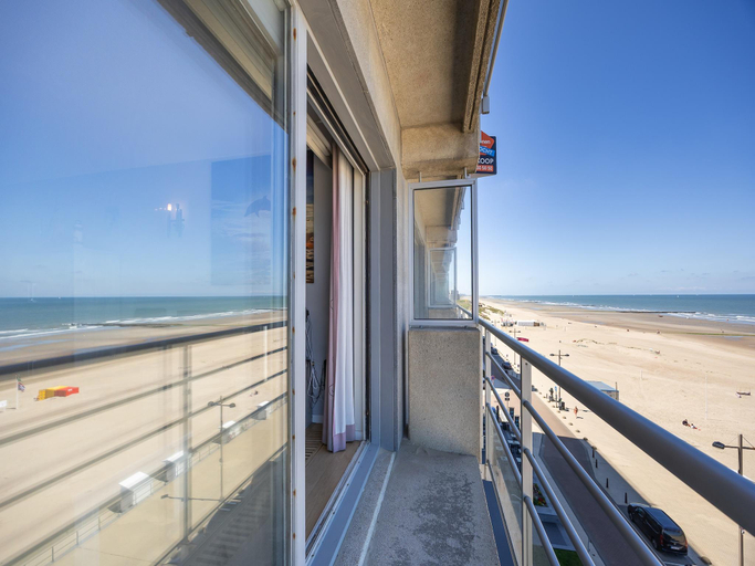 5, Charming apartment with sea view and parking space, West-Vlaanderen