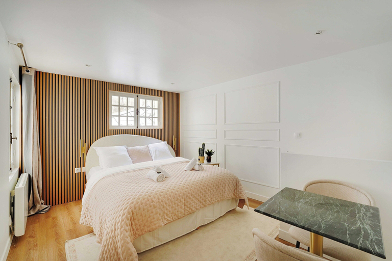 Bedroom 2, Modern Studio - 2P- Canal Saint Martin, Paris