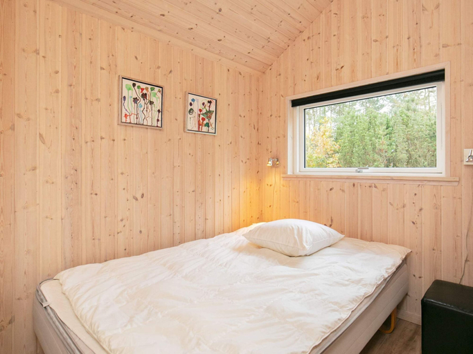 Others 4, Holiday Home in Hals, Aalborg