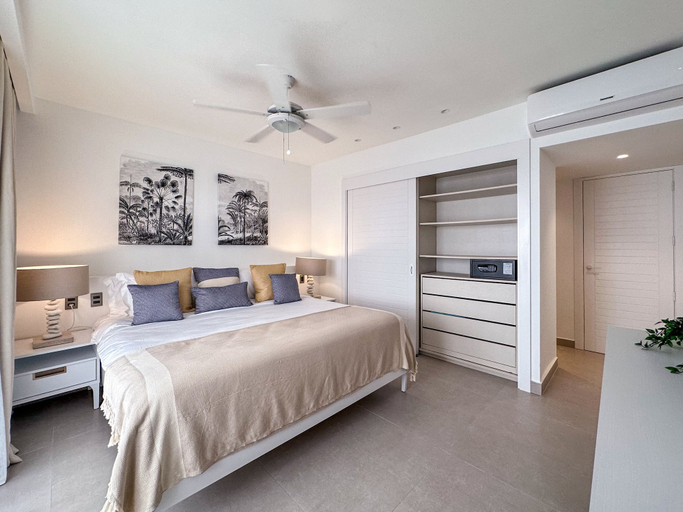 Bedroom 4, Luxury 3 Bedroom Apartment at the Beach, Salvaleon de Higuey
