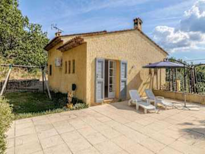 Entrance 2, A/C House 4BR/10P with Pool – 40 min from Cannes, Alpes-Maritimes