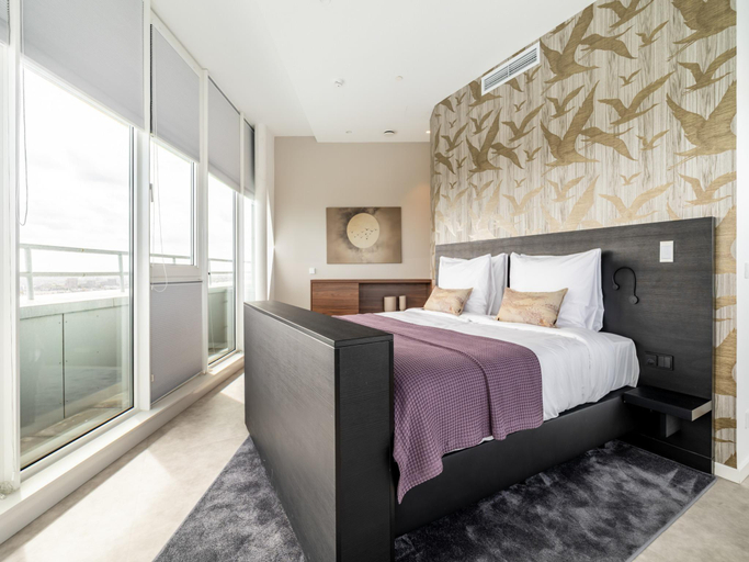 3, comfortable apartment with panoramic views, The Hague