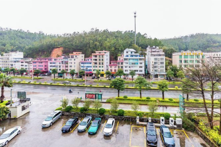 Others 4, Ming Tien Inn, Zhaoqing