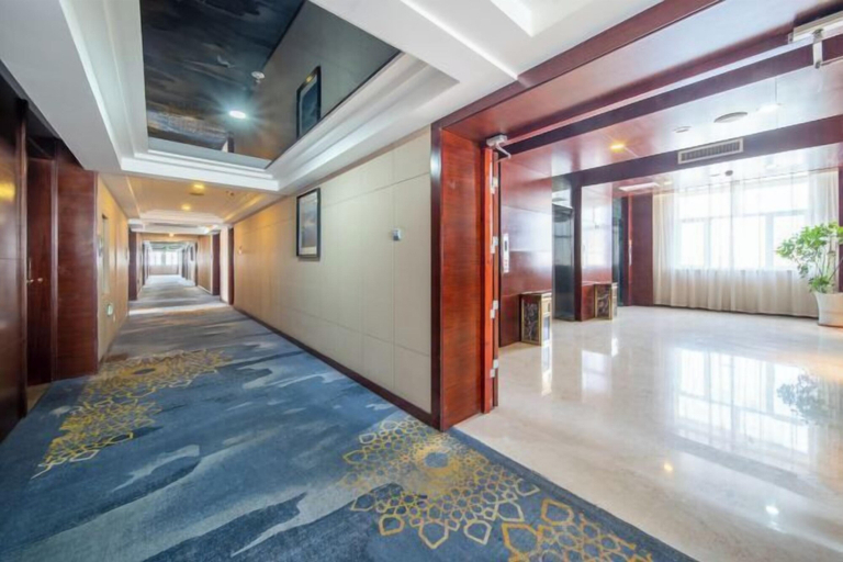Others 5, Ruiyang Crown Hotel, Ili Kazakh