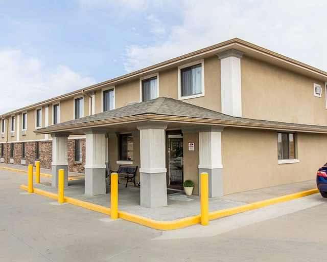 Exterior & Views 1, Studio 6 Limon, CO – I-70, Lincoln