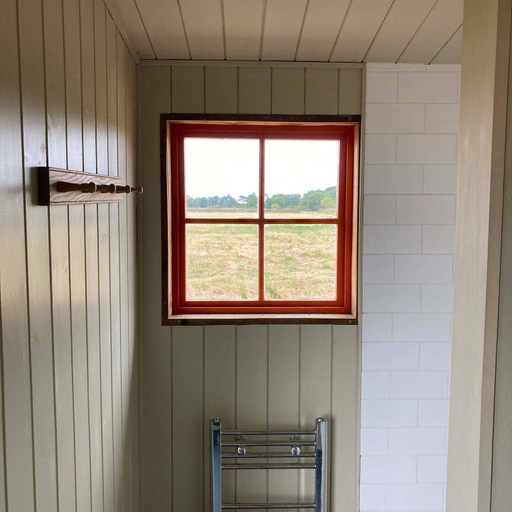 Interior 5, Secluded off Grid Shepherd's Hut, Gloucestershire