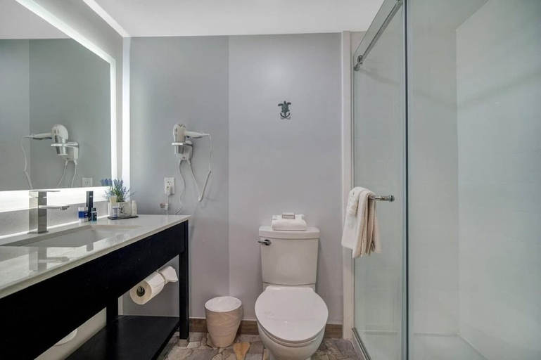 Bathroom 3, Ocean Sands Beach Boutique Inn - 1 Acre Private Beach, Saint Johns