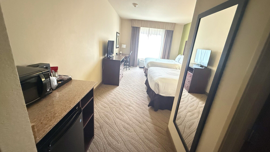 Bedroom 4, Comfort Inn & Suites Marquette - Prairie du Chien, Clayton
