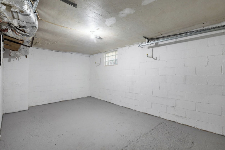 Floor plan 4, Pittsburgh 3BR House TV AC Parking, Allegheny