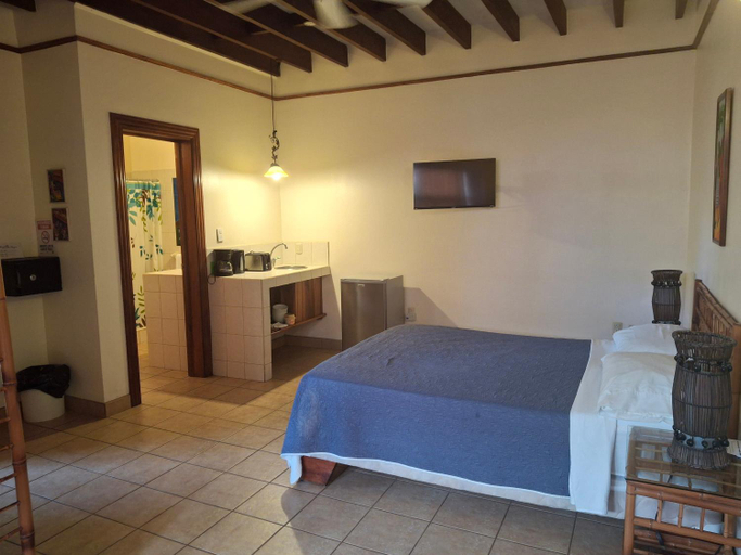 Bedroom 3, Playa Negra Guesthouse, Talamanca