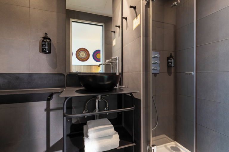 Bathroom 4, Hotel Korner Saint Marcel, Paris