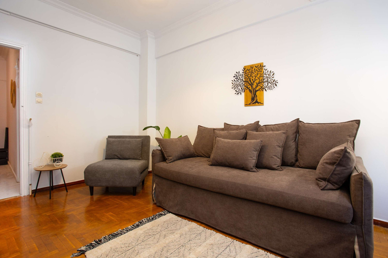 Others 3, Central Athens Fully-equipped Getaway in Victoria, Attica