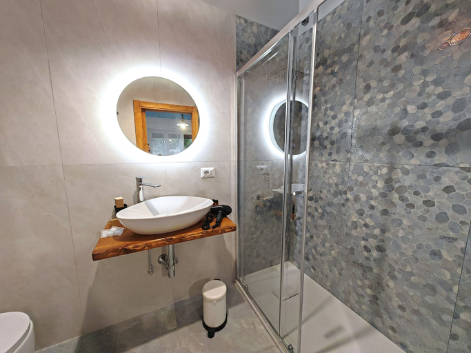 Bathroom 4, B&B Amàre, Messina