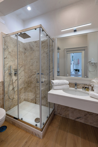 Bathroom 4, HOTEL KALI SORRENTO, Napoli