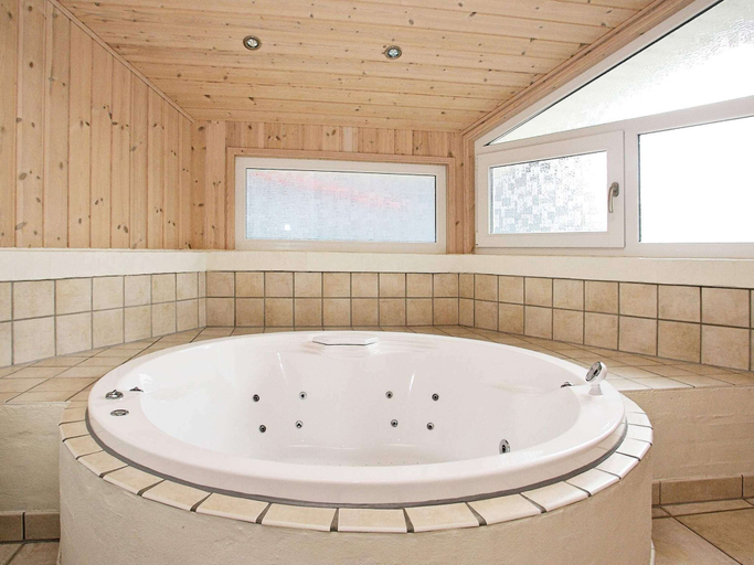Bathroom 3, 4 Star Holiday Home in Bindslev, Hjørring