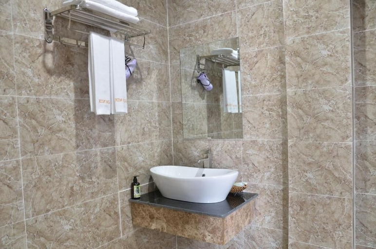 Bathroom 3, Kim Ngan 2 Hotel, Côn Đảo