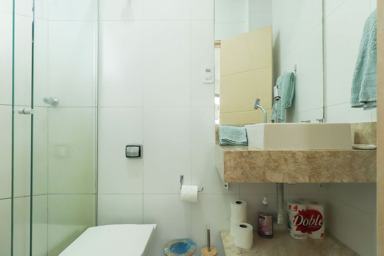 Room 5, Loft Perto do Metr e da Pra a da Rep Blica, São Paulo