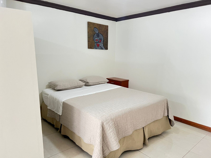 Bedroom 3, Open House, Managua