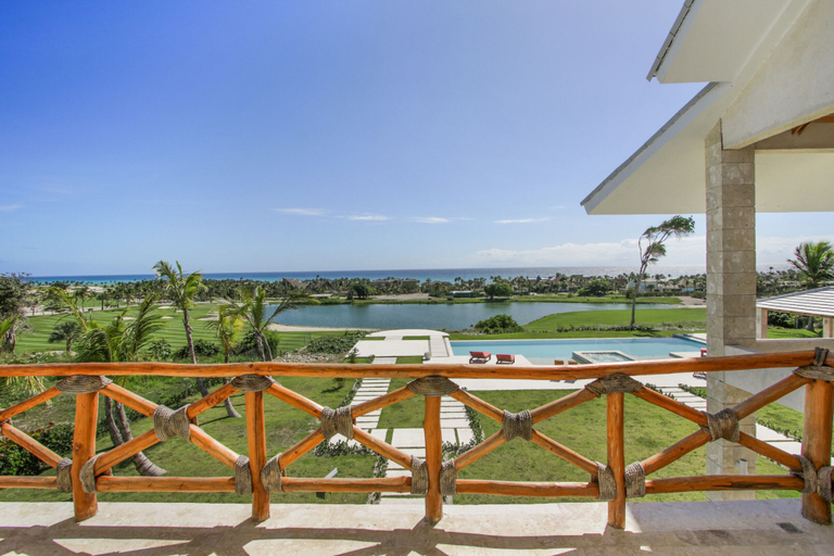 Room 3, Stunning 6BR Villa With Ocean View in Cap Cana, San Rafael del Yuma