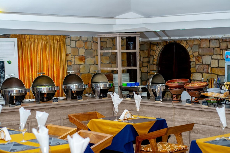 Food and drink 3, Hôtel Ô Balkan, Golfe (incl Lomé)