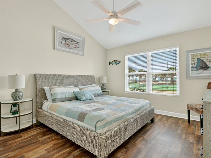 Room 2, Kontiki Bayfront 602 3 Bedroom Condo, Aransas