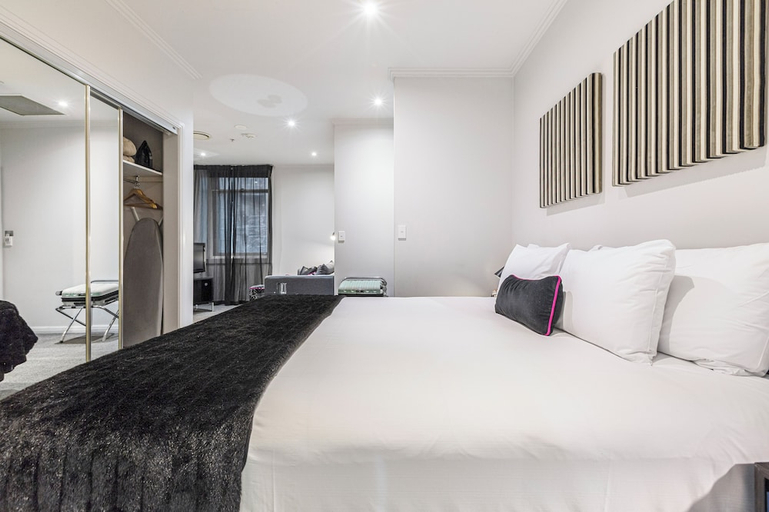 Bedroom 2, Punthill Melbourne Flinders Lane, Melbourne
