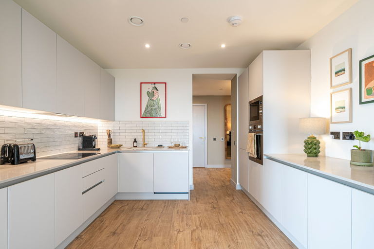 Room 2, The Eades ADC Atelier 2 Bed, London