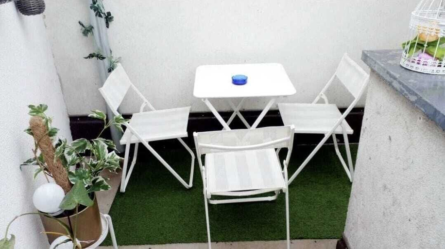 Balcony view, 2BR Apt Next to Vienna Vibrant Center, Wien