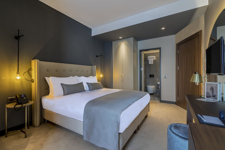 Bedroom 2, Galata Times Hotel, Beyoğlu