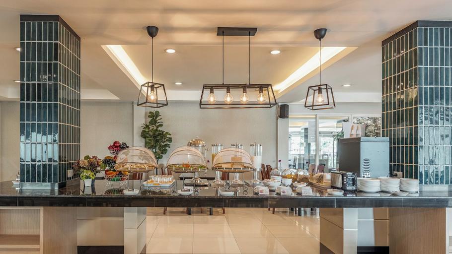 Food & Drinks 2, Golden Jade Suvarnabhumi, Lat Krabang