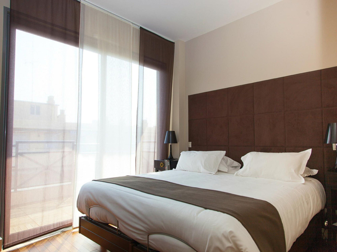 Room 5, Presidential Apartment in Cannes, Alpes-Maritimes