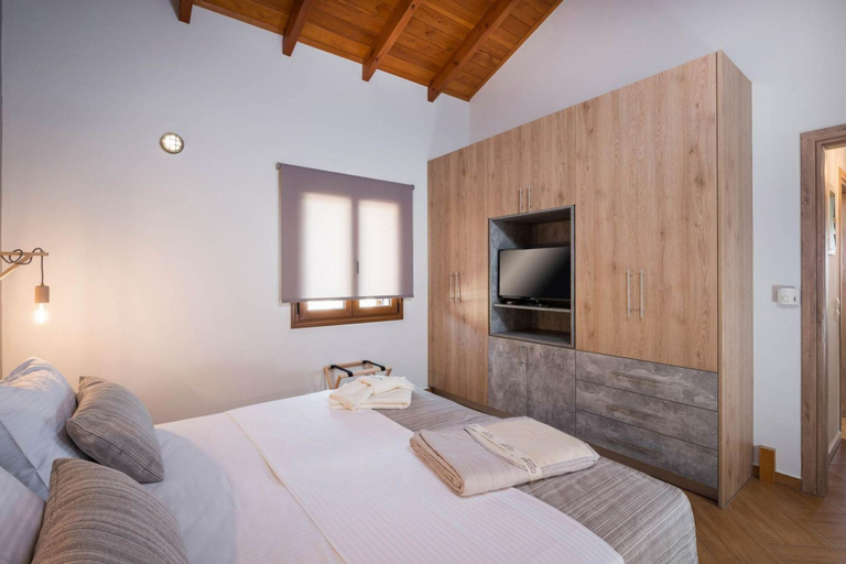 Room 2, Erato Villa in Gavalochori, Crete