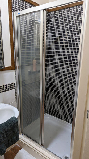 Bathroom 3, Warwick Place Apartments, Warwickshire