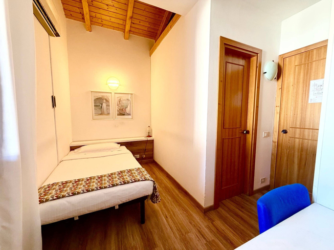 Bedroom 5, Hotel New Genziana, Vicenza